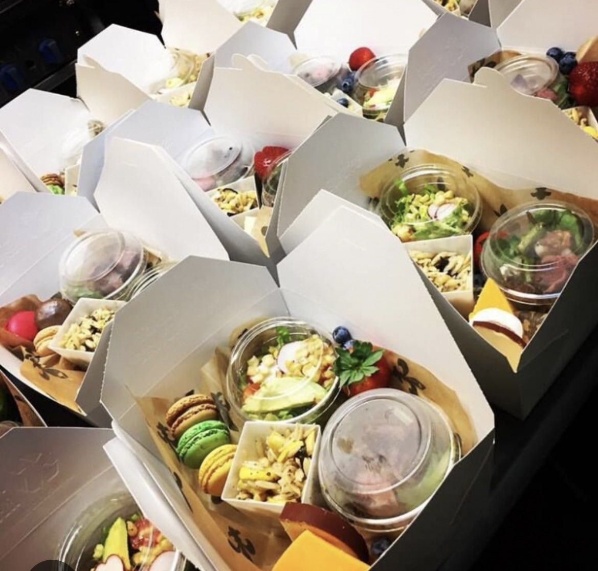 Boxed course service